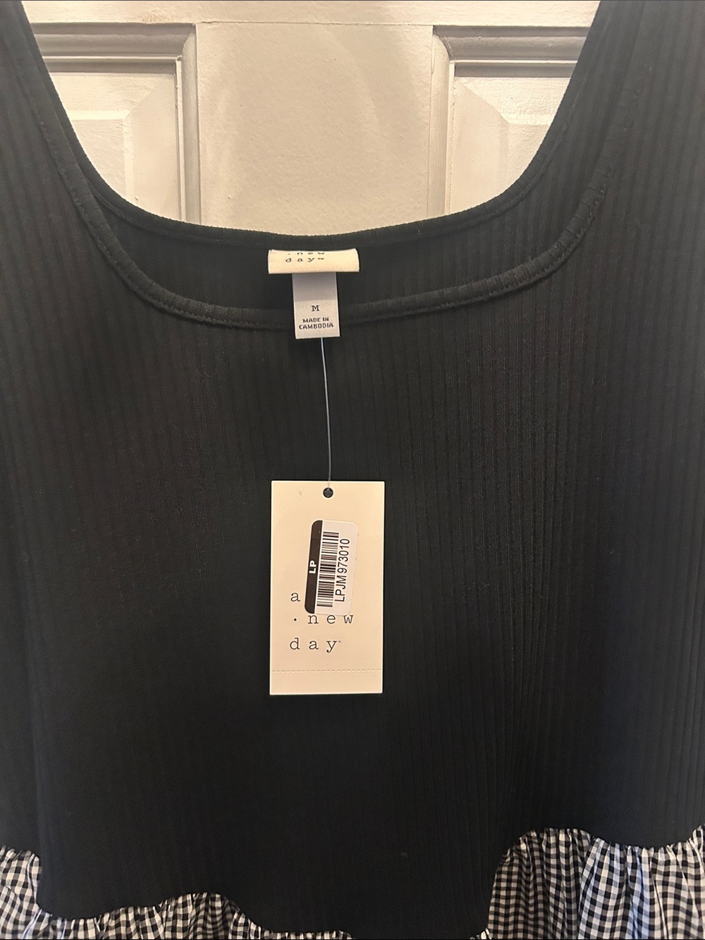 a new day NWT Women’s Black Tank Top with Black-and-White Gingham Midi Dress - Picture 7 of 8